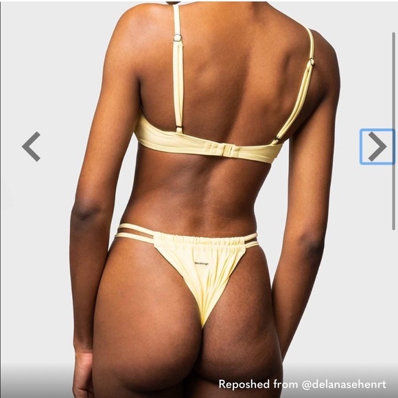 TOP ONLY Blackbough Paige Popcorn - Picture 2 of 3